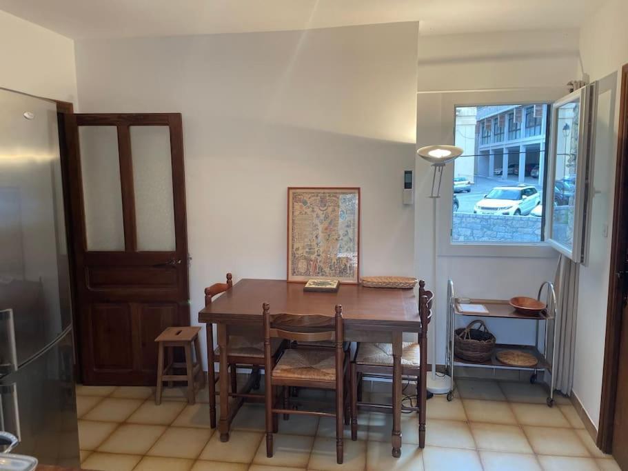 Familial Au Coeur Du Village D'olmeto Apartment