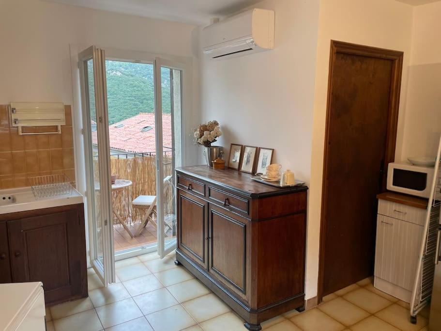 Apartment Familial Au Coeur Du Village D'olmeto *