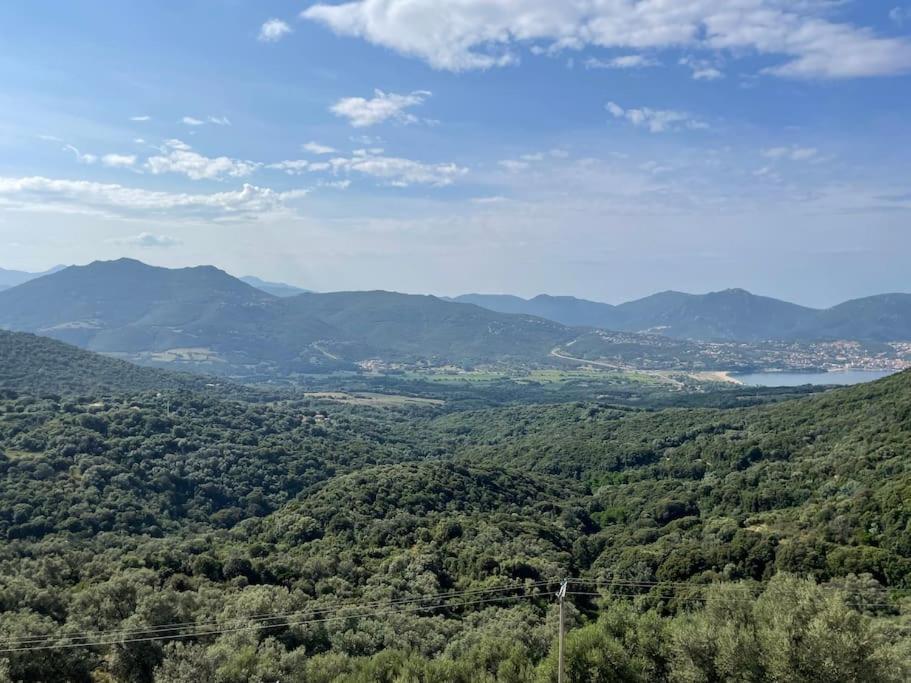 Familial Au Coeur Du Village D'olmeto Olmeto (Corsica)